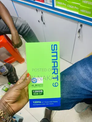 Photo - New Infinix Smart 9 128 GB Green