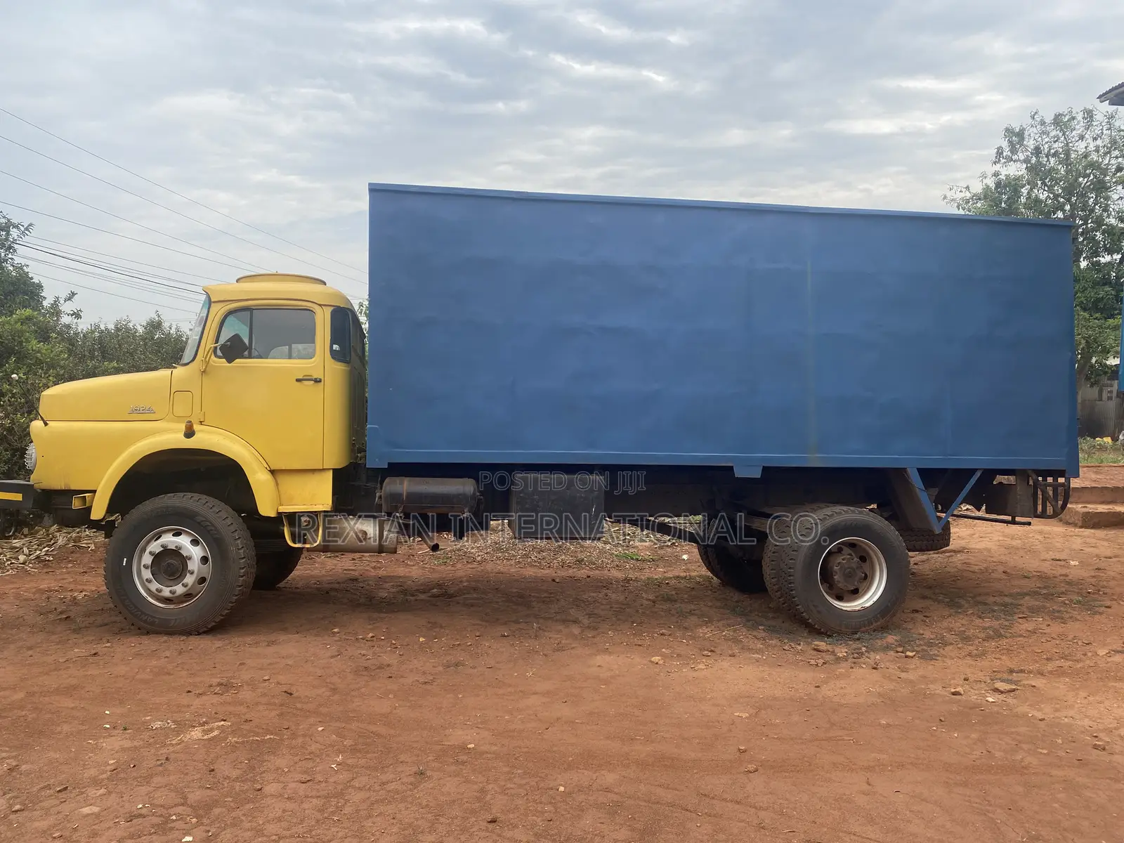 Mercedes Benz L Series Truck
