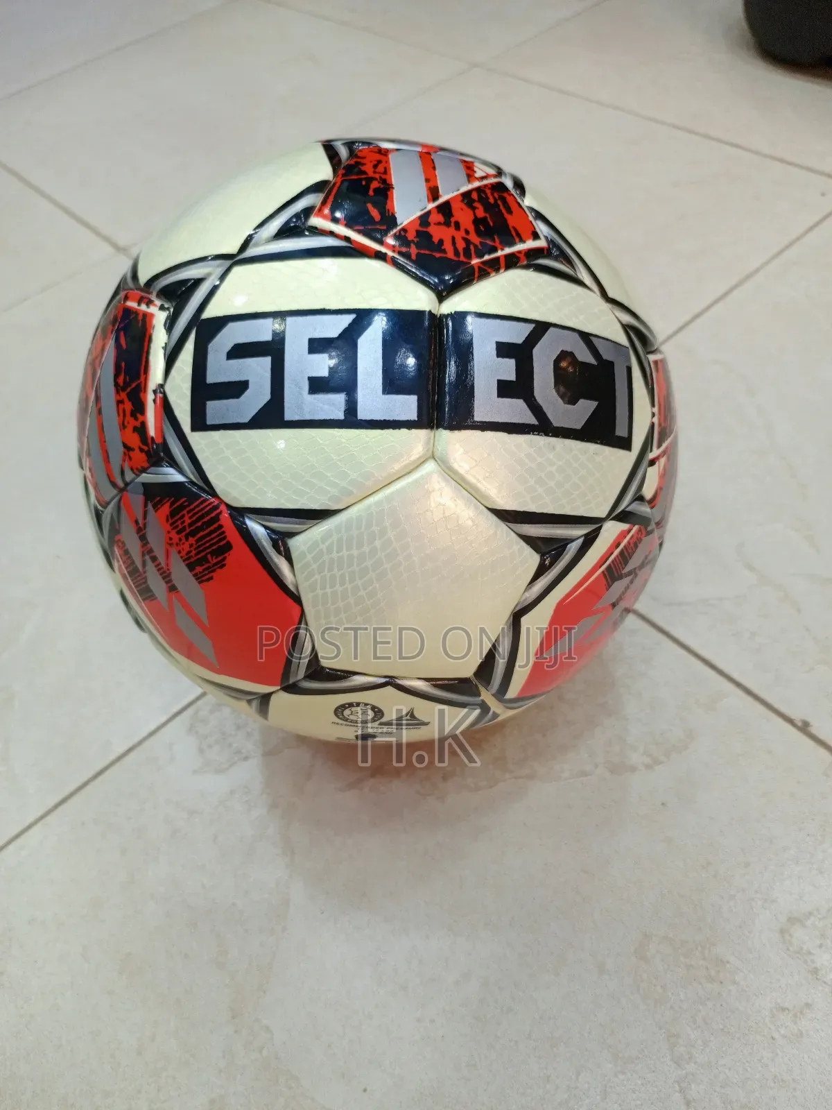 Select Samba Fifa Basic Futsal Ball, Size 4