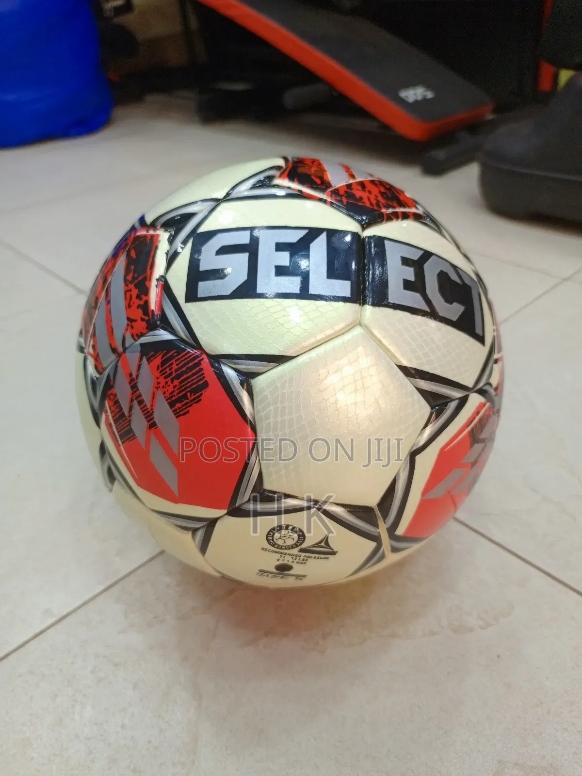 Select Samba Fifa Basic Futsal Ball, Size 4