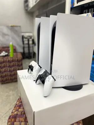 Ps5 Digitals With a Pad N Game