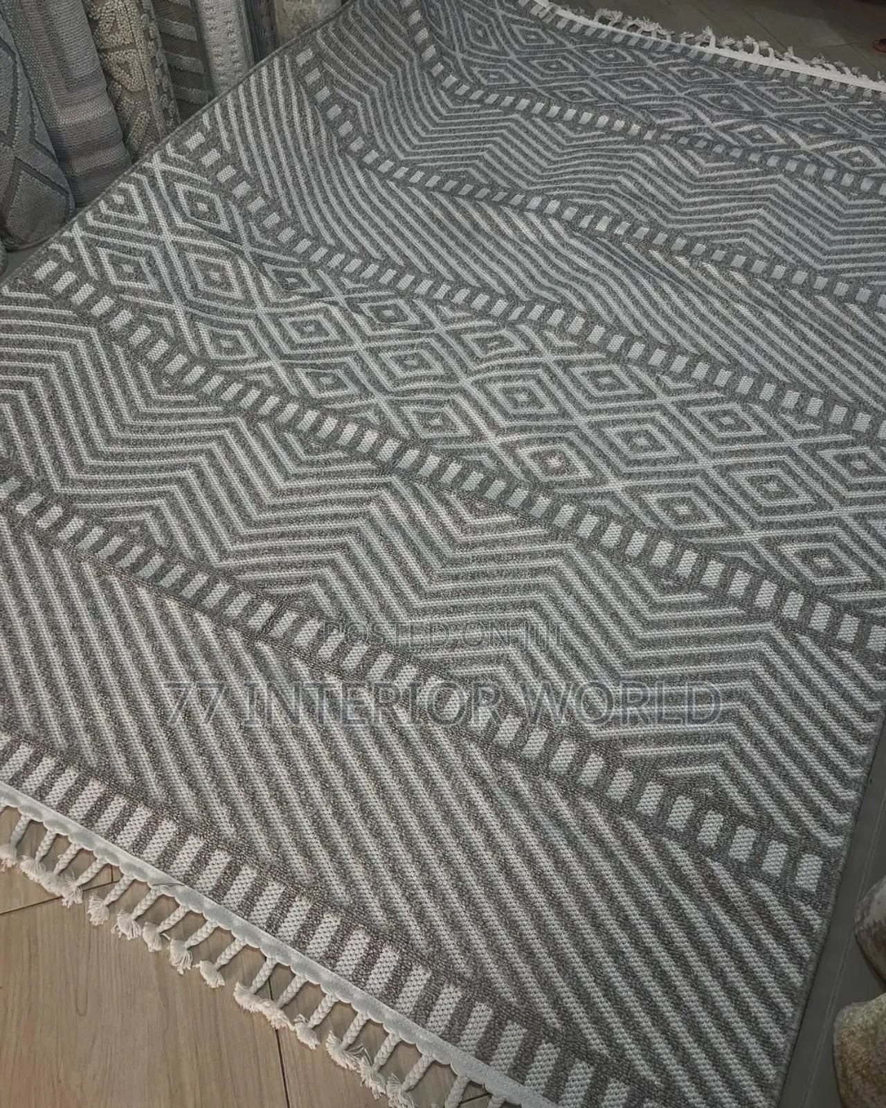 New Style Center Carpet