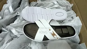 Dean Sandals