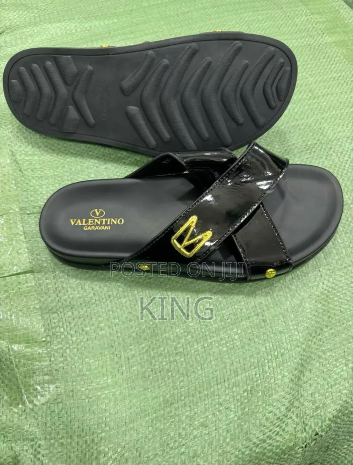 Cozmo Sandals