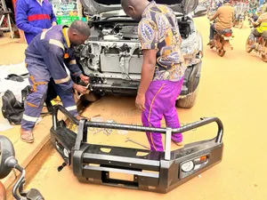 Front Hilux Guard Plus Installation