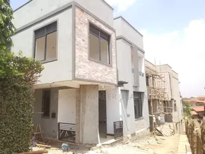 Photo - 4bdrm Duplex In Kulambiro-kungu Ring Nakawa For Sale