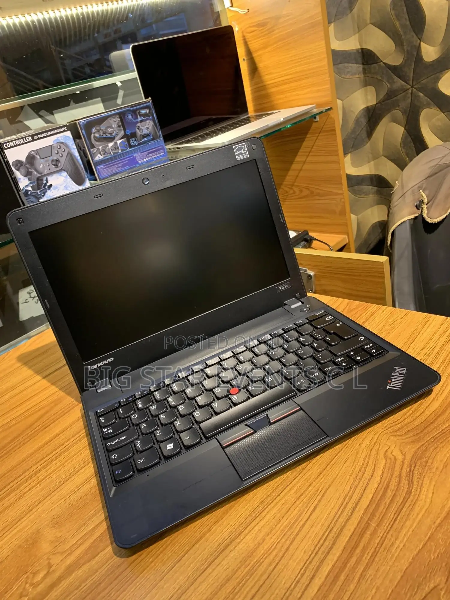 Laptop Lenovo ThinkPad X131e 4GB AMD Ryzen HDD 320GB