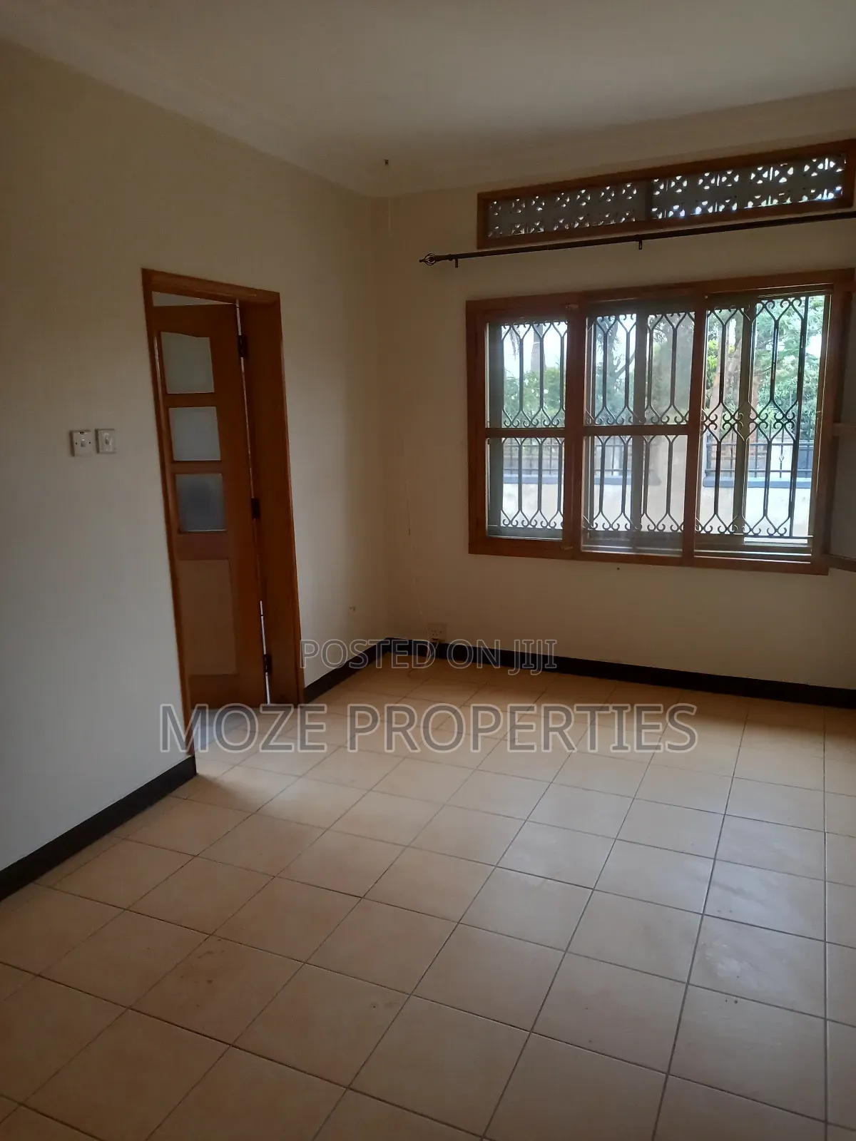 3bdrm Bungalow in Naalya, Central Division for rent