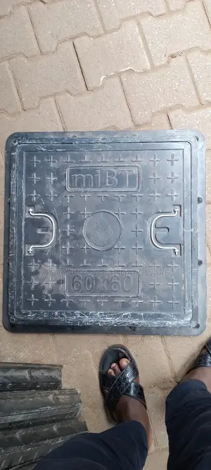 60x60 Plastic Manhole Covers, Mibt Brand (Heavy Duty)