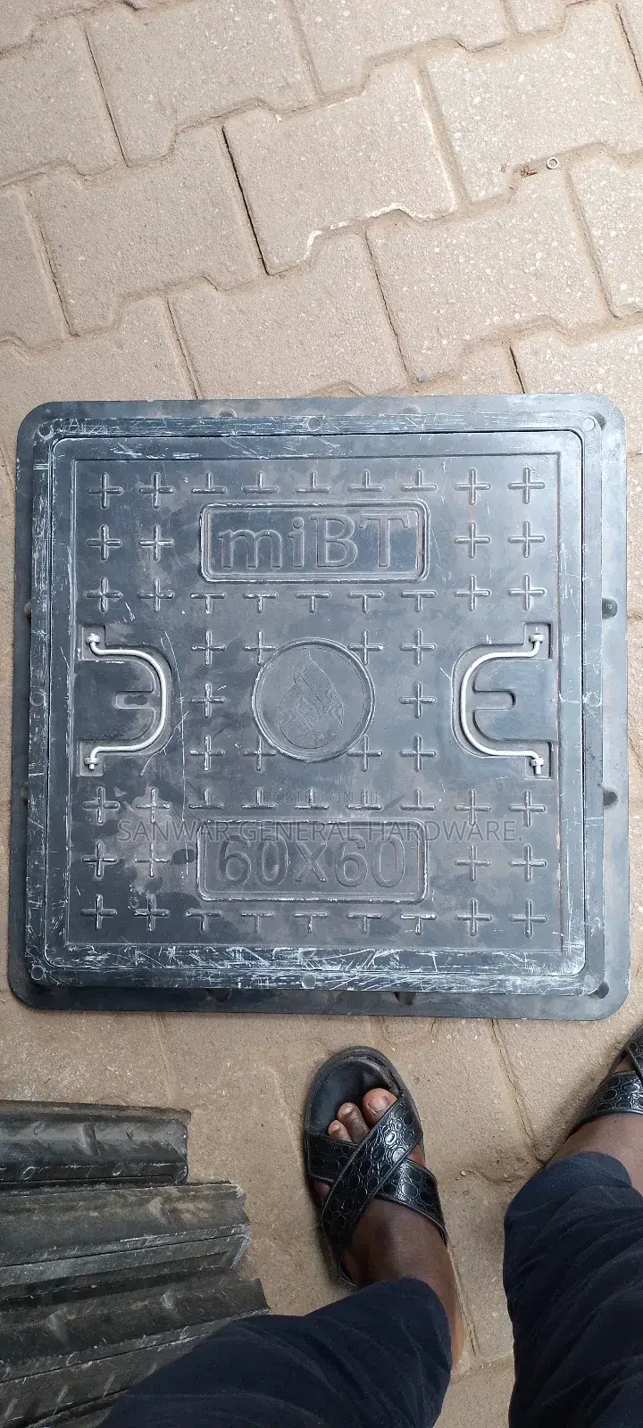 60x60 Plastic Manhole Covers, Mibt Brand (Heavy Duty)