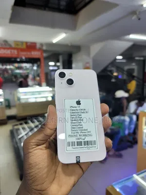 New Apple iPhone 13 128 GB White