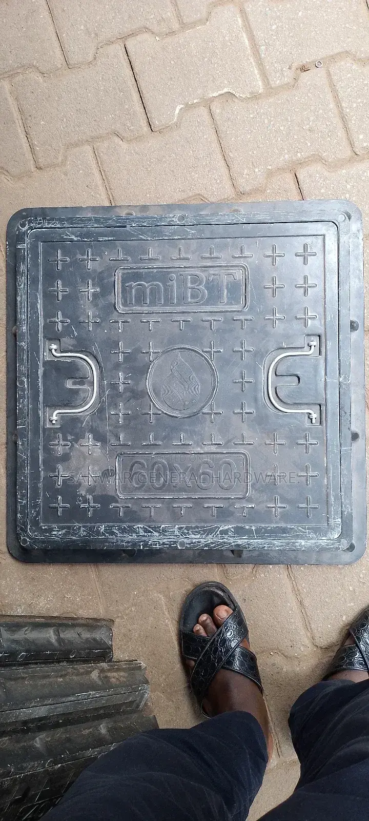 60x60 Plastic Manhole Covers, Mibt Brand (Heavy Duty)