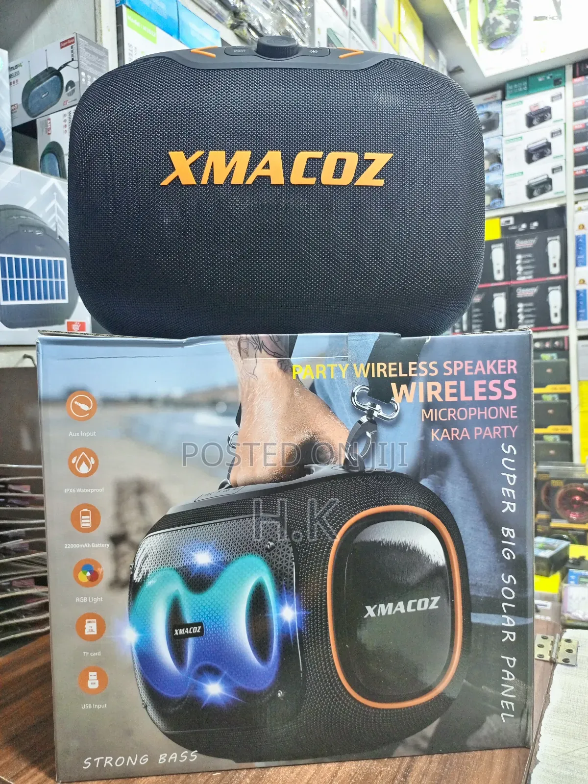 Xmacoz Party Wireless Speaker, Model Z-200.