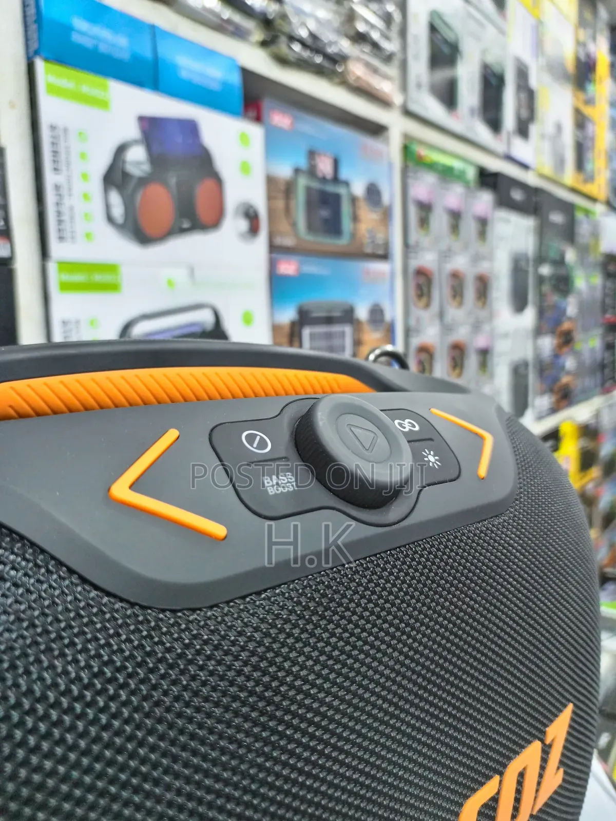 Xmacoz Party Wireless Speaker, Model Z-200.