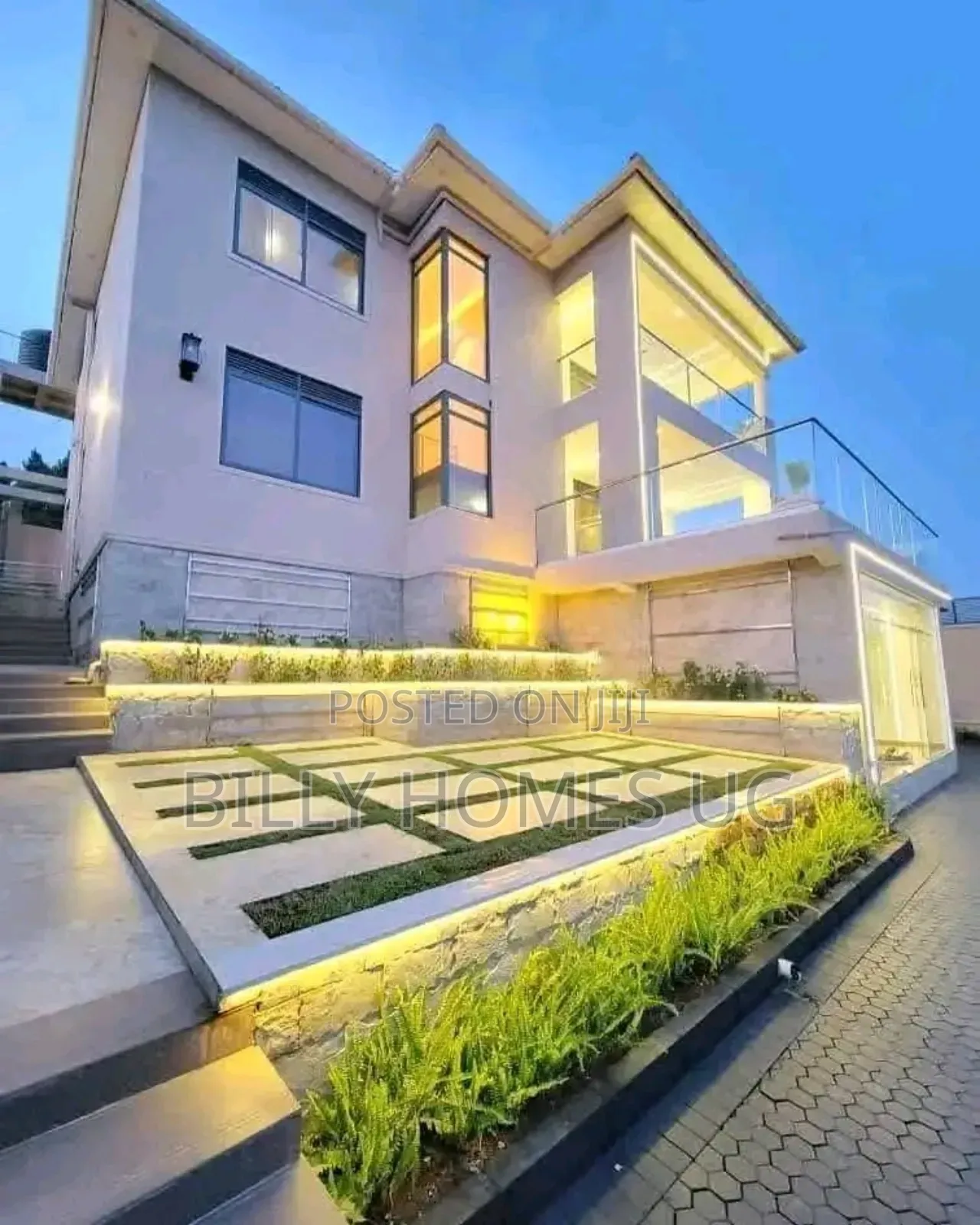 5bdrm Mansion in Katabi for sale
