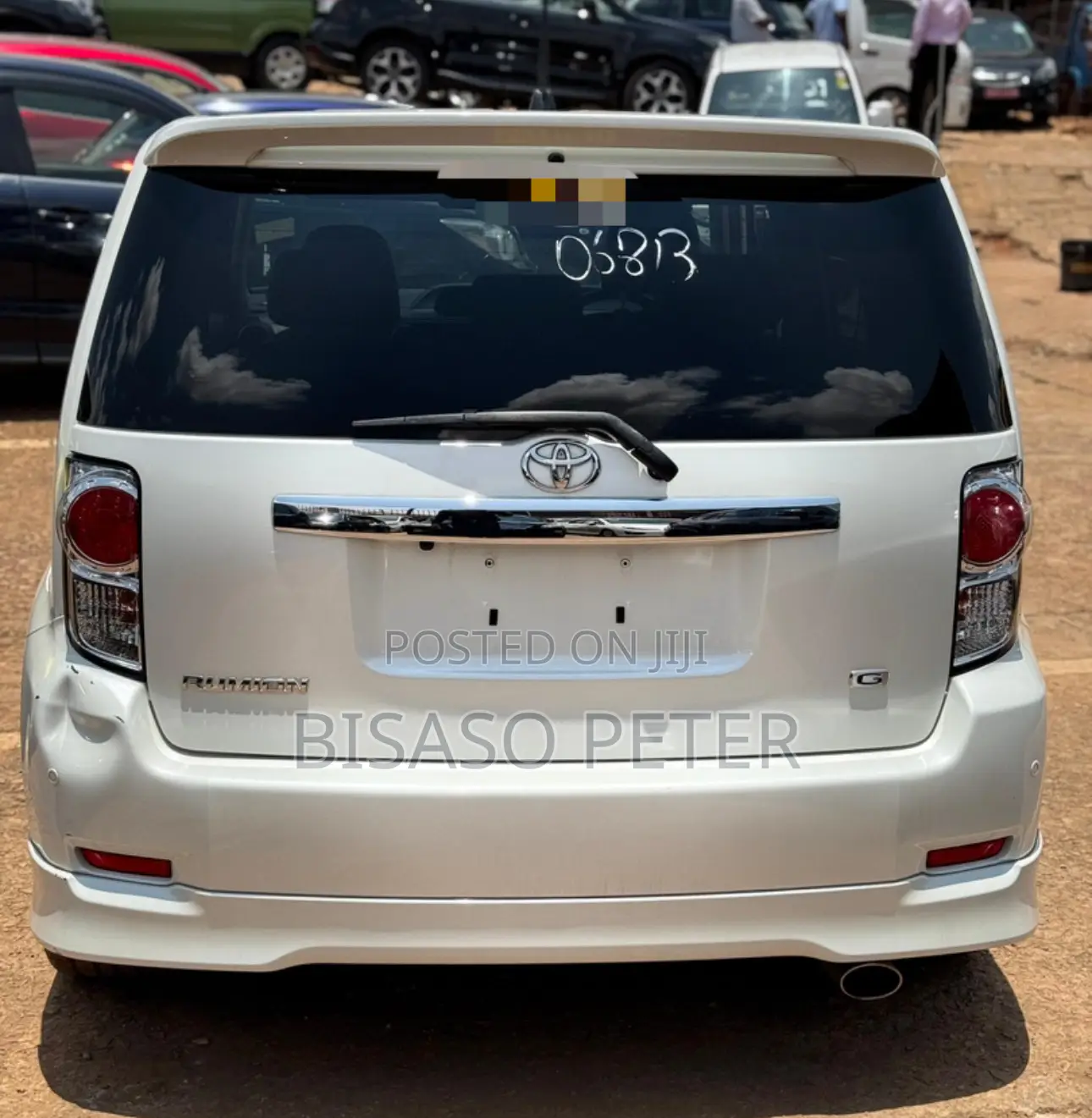 Toyota Corolla Rumion Hatchback 1.5 FWD 2012 White