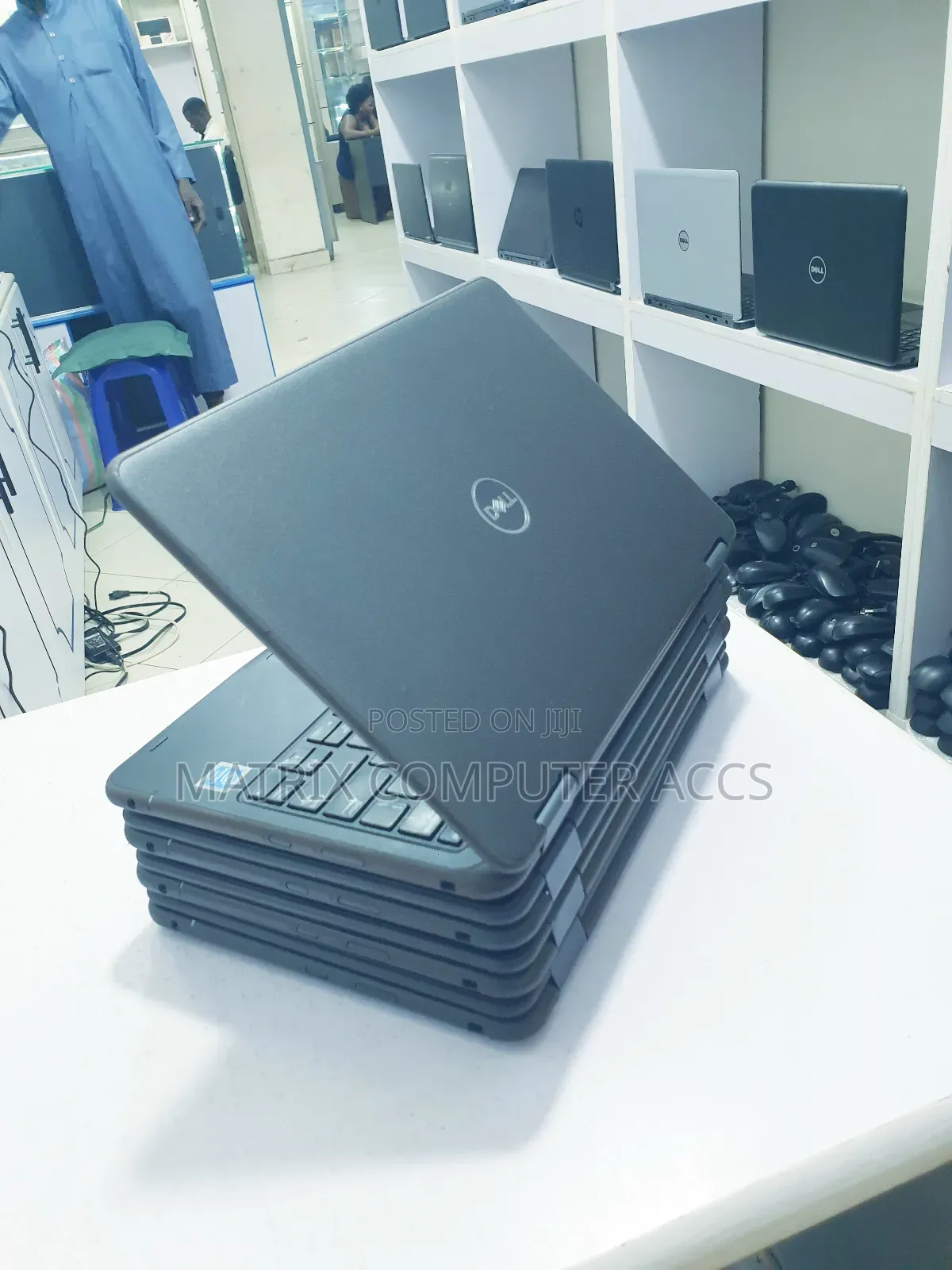 Laptop Dell Latitude 11 3189 4GB Intel Celeron SSD 128GB