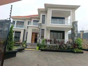 6bdrm Duplex in Fs Properties Ltd, Nakawa for sale