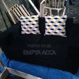Sofa Two Made