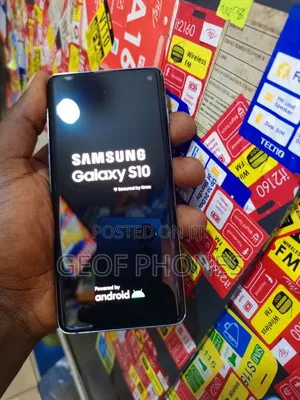 New Samsung Galaxy S10 128 GB Green