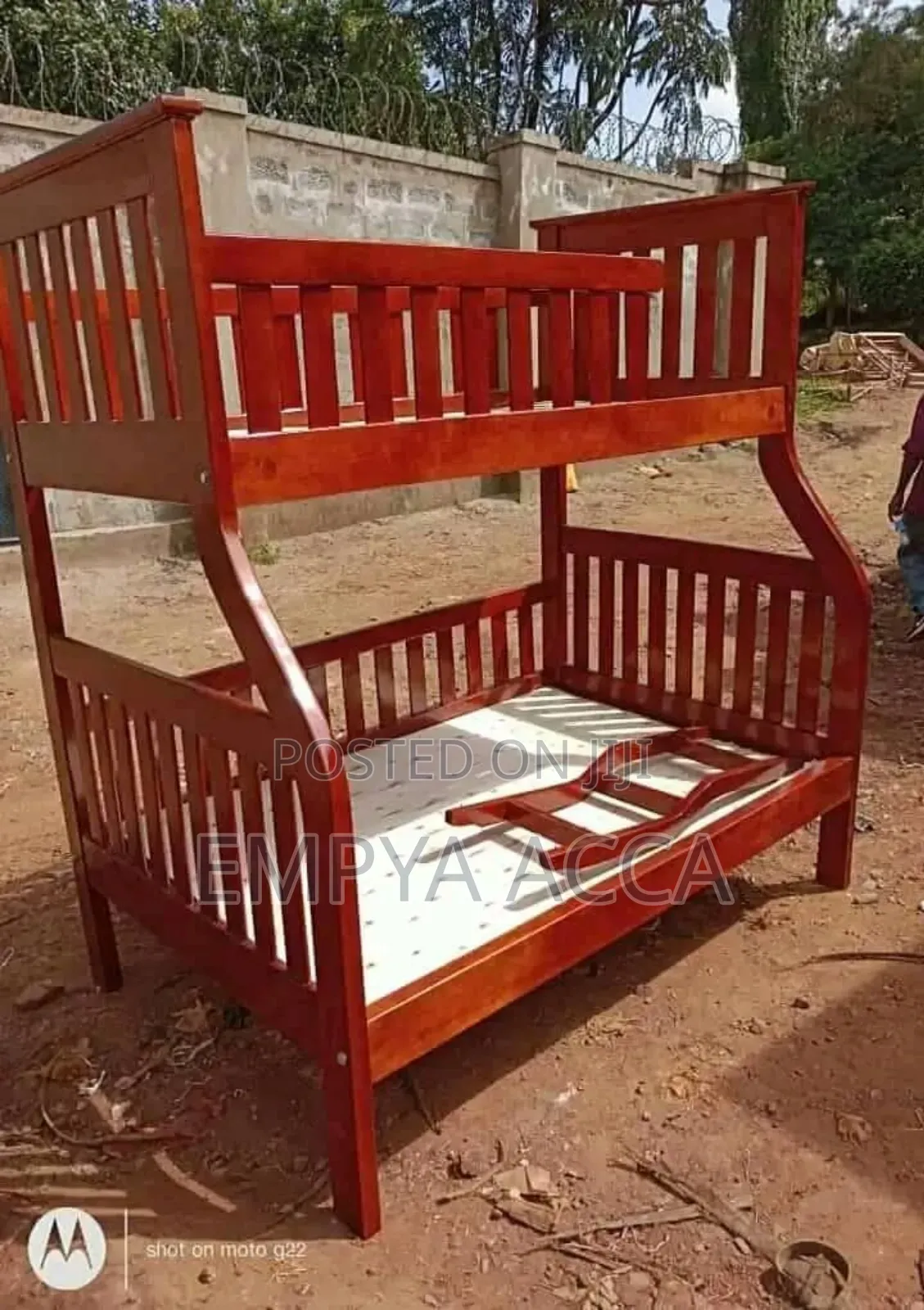 Delay Mahogany Tint