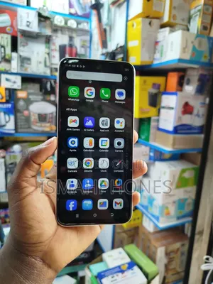 Tecno Spark 30C 128 GB White
