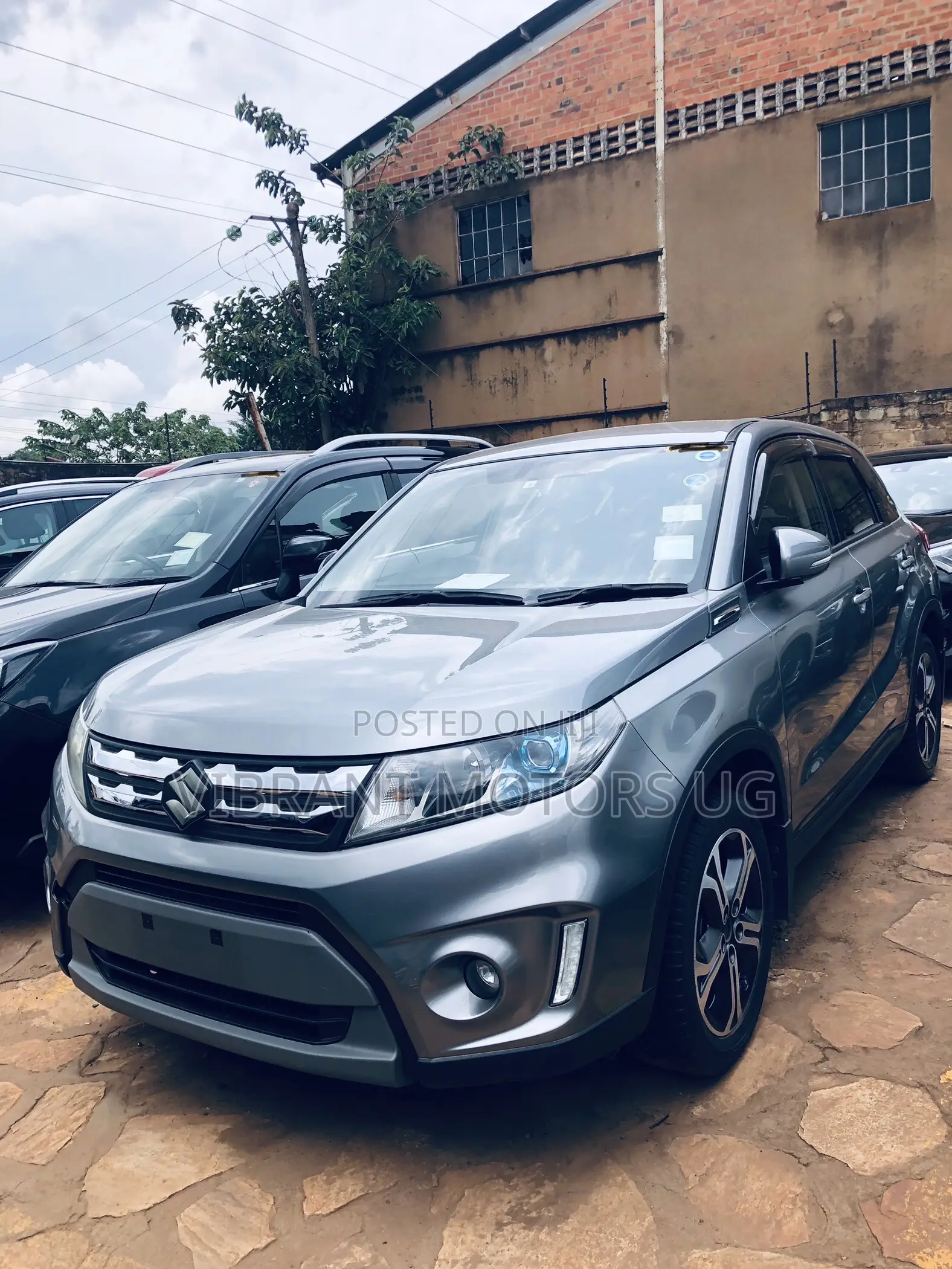 Suzuki Escudo 2016 Gray