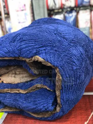 2 Sided Nevy Blue and Brown Tuffed Duvet