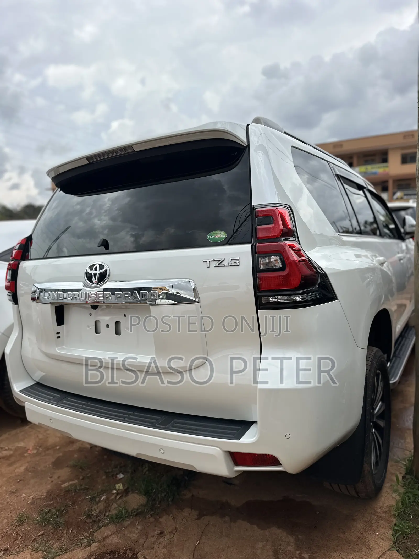 Toyota Land Cruiser Prado 2.8 2019 White