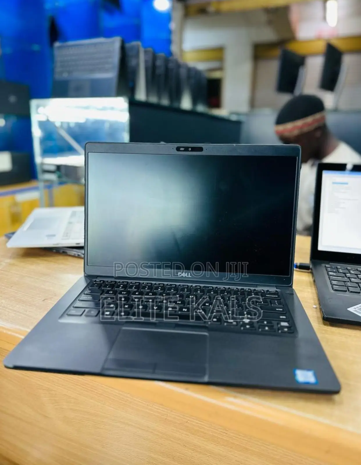Laptop Dell Latitude 7400 8GB Intel Core I5 SSD 256GB