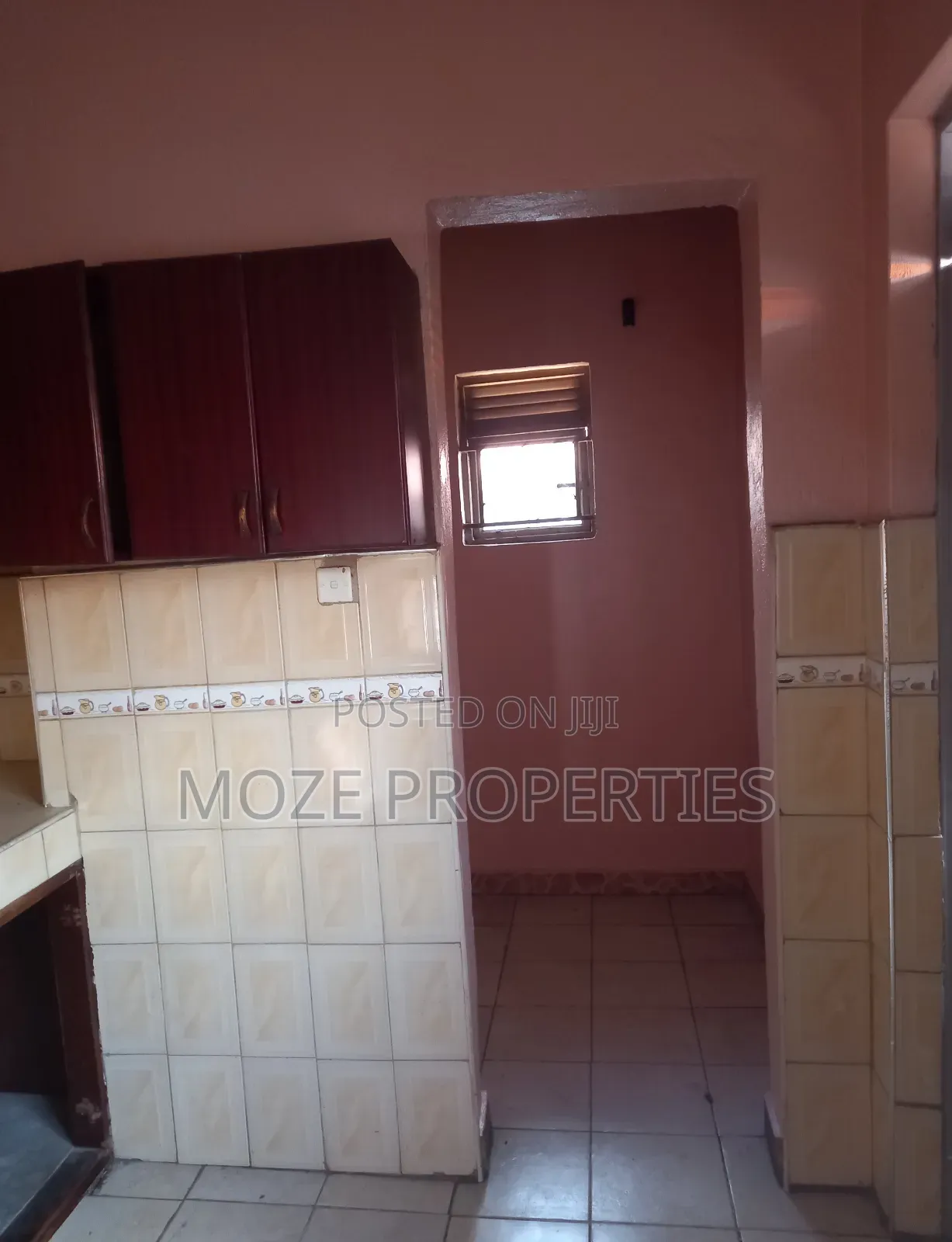 3bdrm Bungalow in Mbalwa Agenda., Central Division for rent