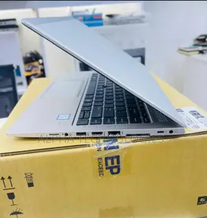 New Laptop HP EliteBook 830 G5 8GB Intel Core I5 SSD 256GB