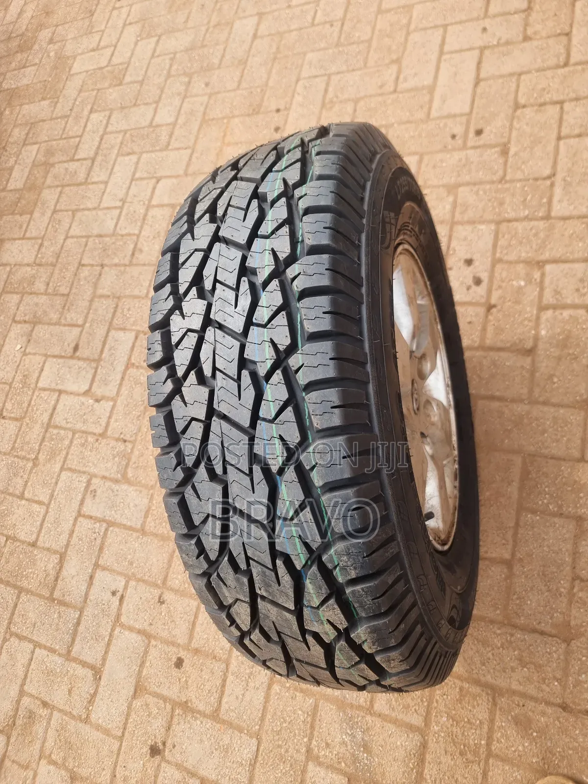 255/70r15 Sunfull Tires for Double Cabin.