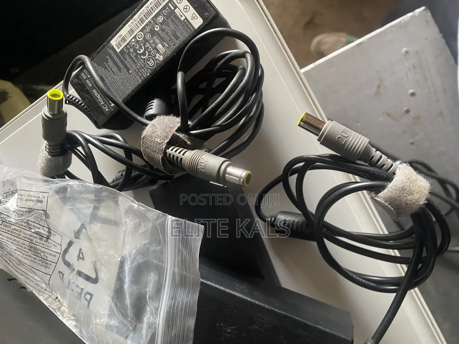 Lenovo Big Pin Full Charger With Power Cable