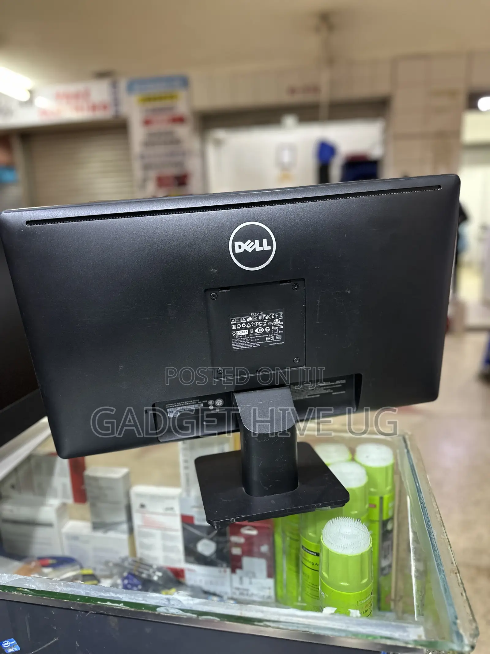 23” Dell Monitor New Model