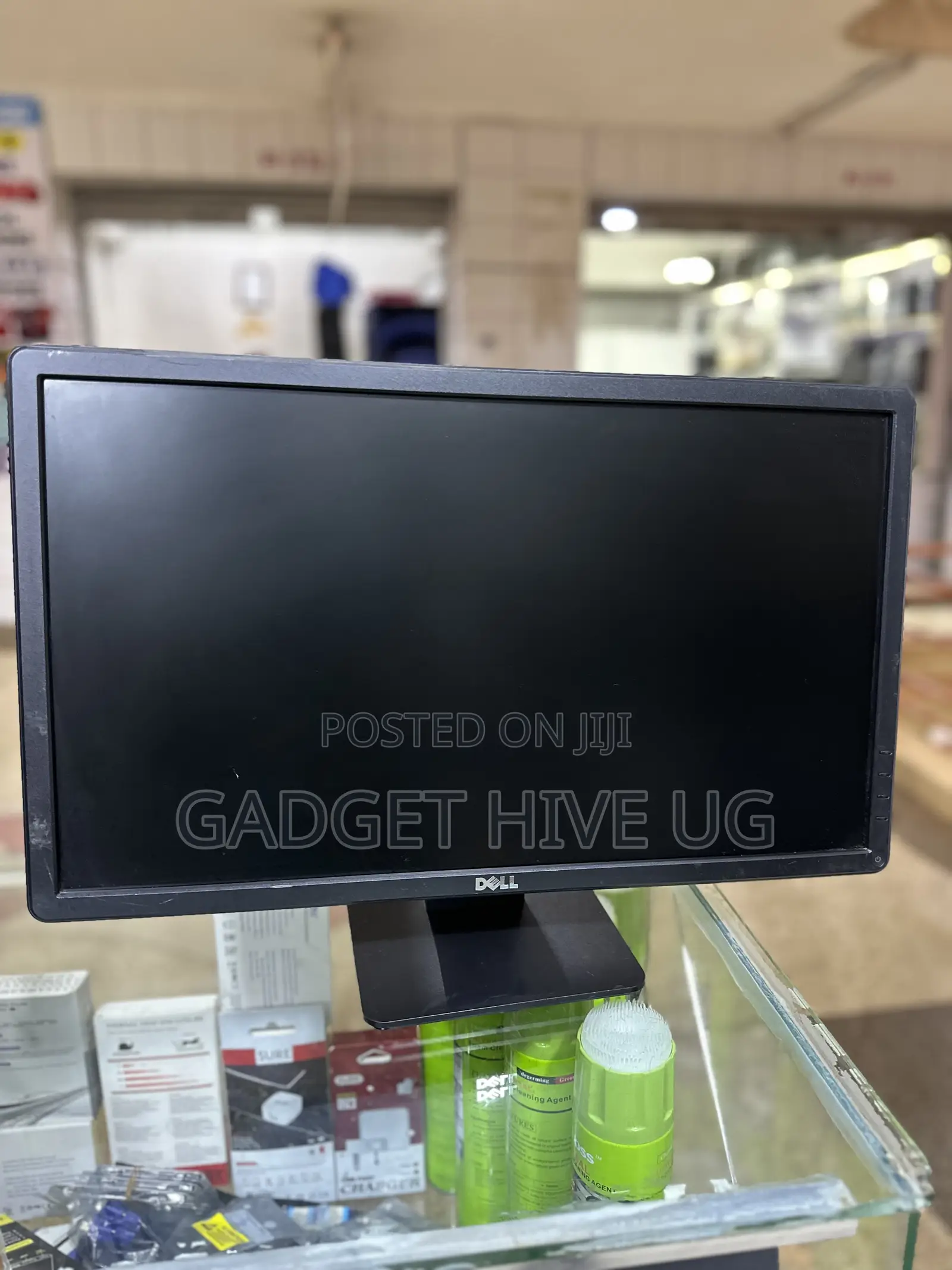 23” Dell Monitor New Model