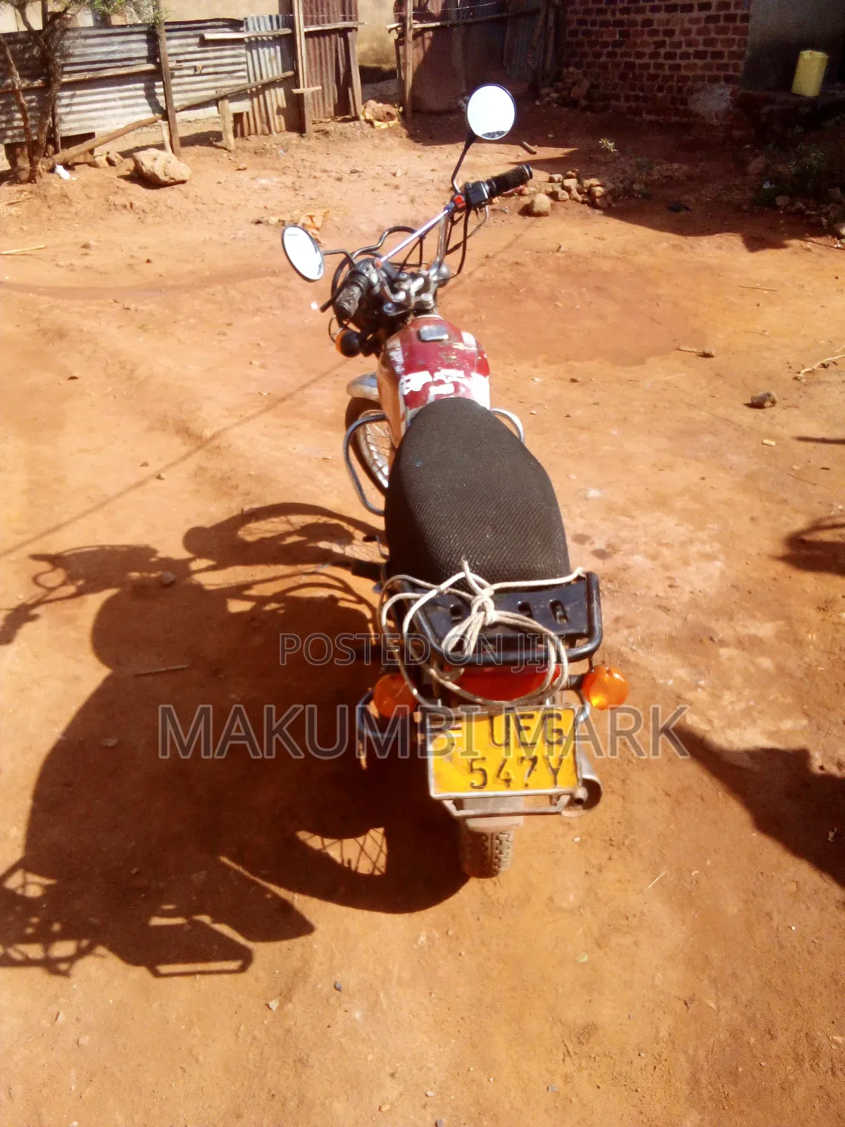 Bajaj Boxer 100 2016 Red