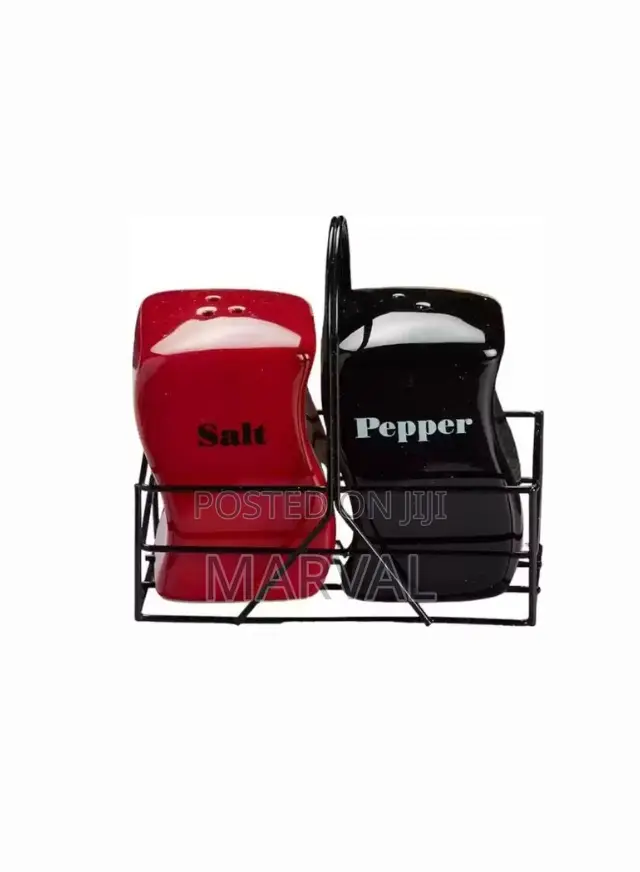 Paper and Salt Shaker Set With Rack