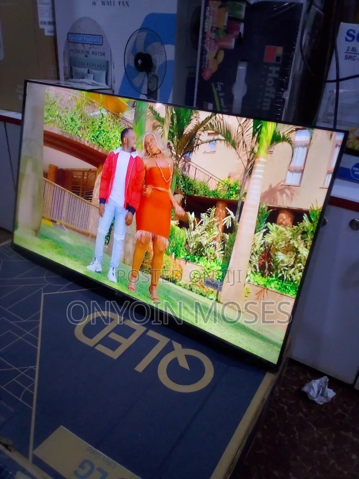 Led Lg 43" Digital Flat Screen Tv With Free to Air Decoder
