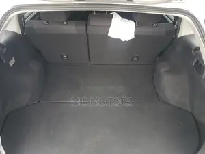 Toyota Corolla Fielder 1.5 Hybrid FWD 2016 Silver