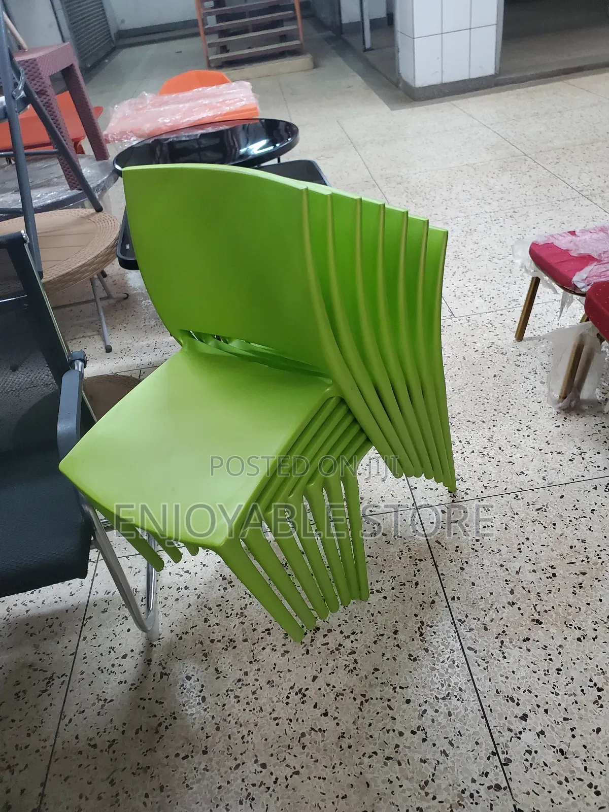 Garden Plastic Chairs for Events/Restaurant/Bar