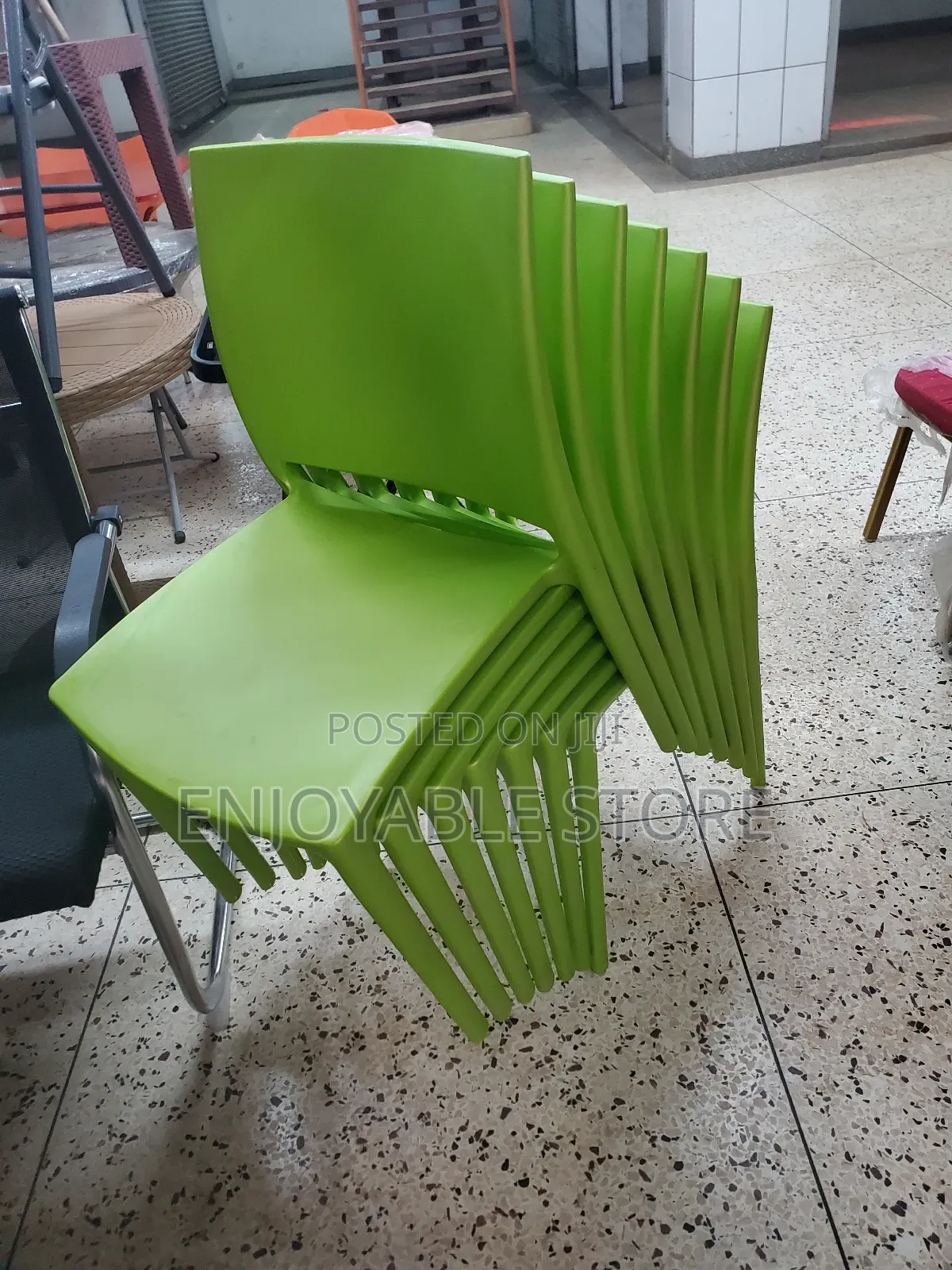 Garden Plastic Chairs for Events/Restaurant/Bar