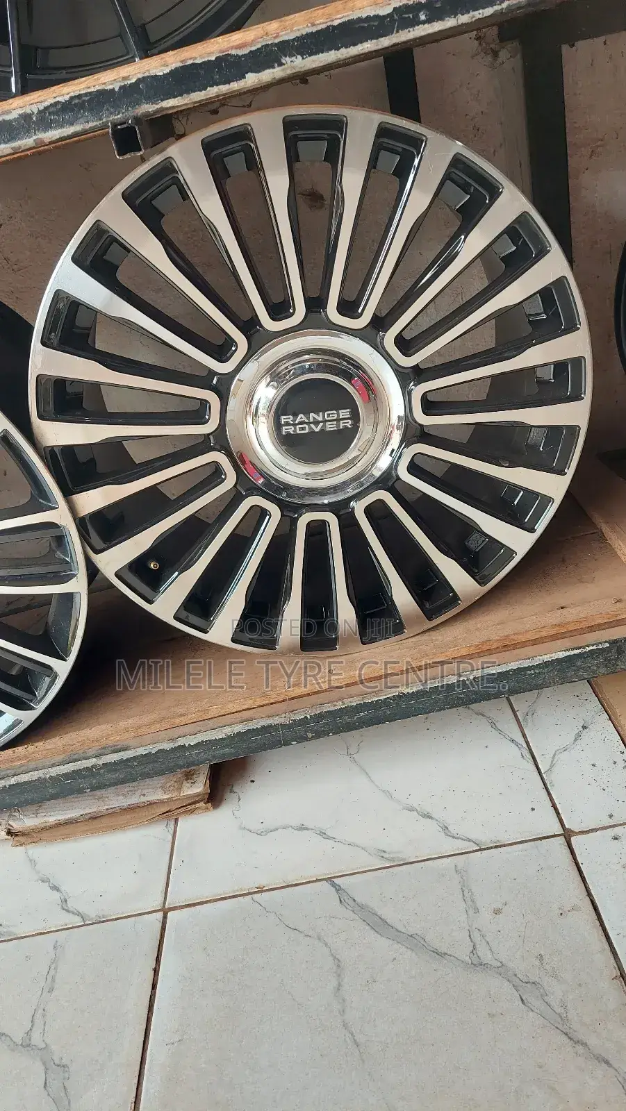 Range Rover Size 20