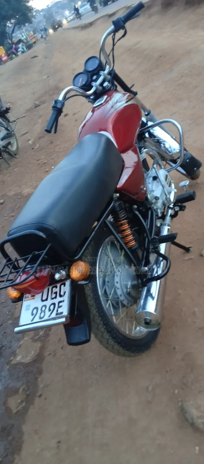 Bajaj Boxer 100 2024 Red