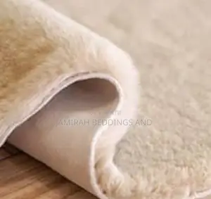 Rabbit Center Carpet