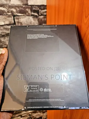 New Huawei Mate XT Ultimate Design 1 TB Red