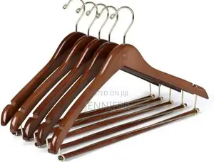 1pcs Wooden Cloths Hanger