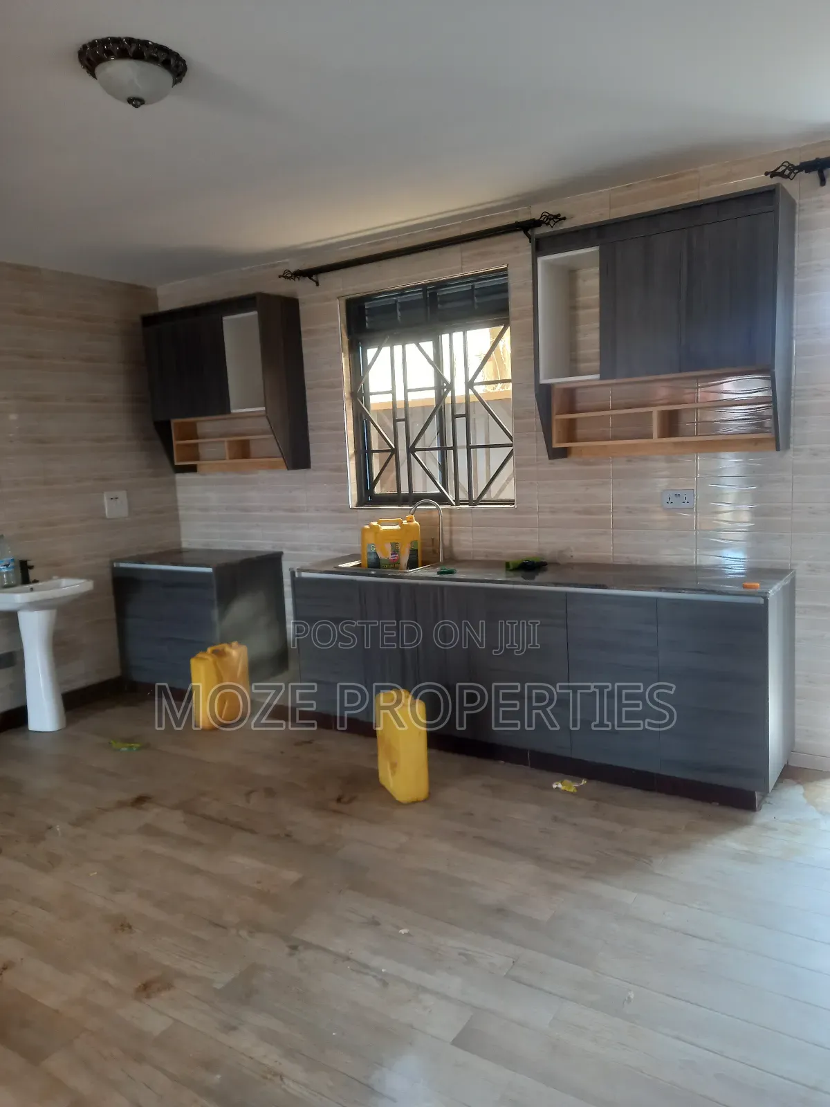 2bdrm Apartment in Bweyogerere, Central Division for rent