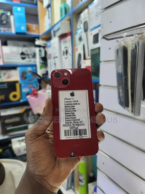 New Apple iPhone 13 128 GB Red