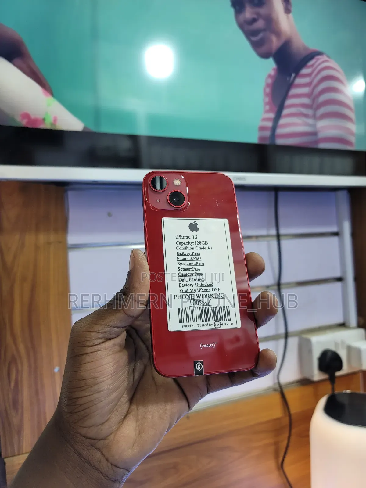 New Apple iPhone 13 128 GB Red